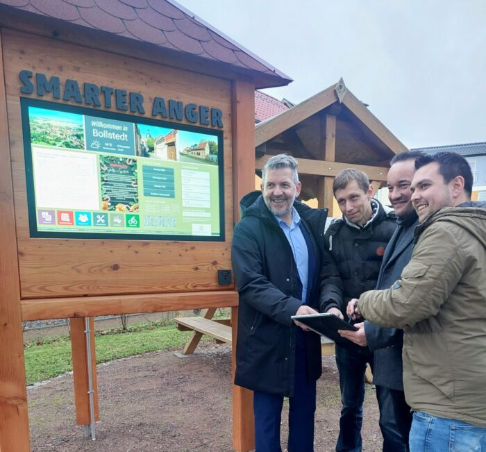 Die Eröffnung des „Smarten Angers“ in Bollstedt.